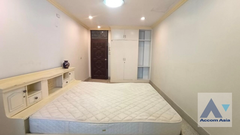 27  7 br Townhouse For Rent in sathorn ,Bangkok BTS Surasak 1520623