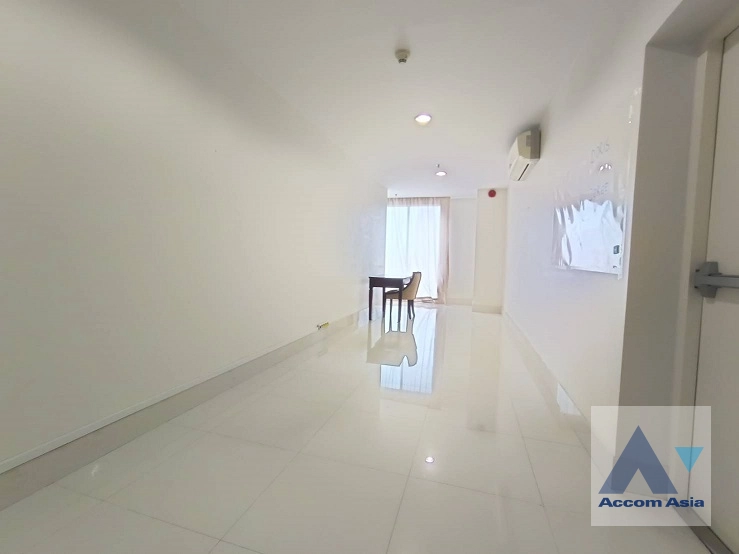 20  4 br Apartment For Rent in Sukhumvit ,Bangkok BTS Phrom Phong at Fully Furnished Suites 1520660