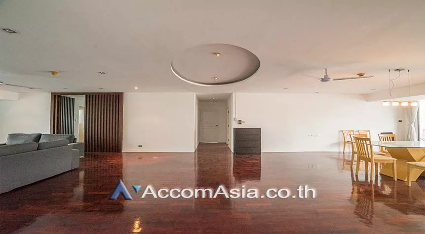 Big Balcony, Pet friendly |  4 Bedrooms  Apartment For Rent in Sukhumvit, Bangkok  near BTS Asok - MRT Sukhumvit (1420666)