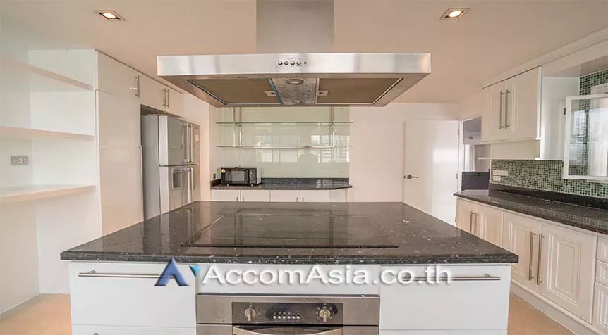 Big Balcony, Pet friendly |  4 Bedrooms  Apartment For Rent in Sukhumvit, Bangkok  near BTS Asok - MRT Sukhumvit (1420666)