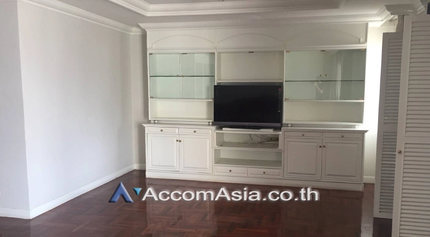  3 Bedrooms  Condominium For Rent in Sukhumvit, Bangkok  near BTS Asok - MRT Sukhumvit (1520728)