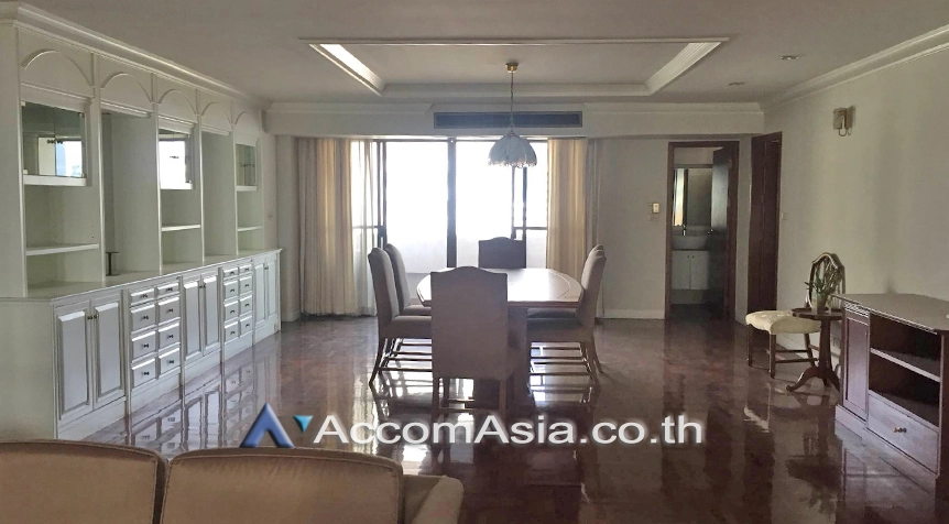  3 Bedrooms  Condominium For Rent in Sukhumvit, Bangkok  near BTS Asok - MRT Sukhumvit (1520728)