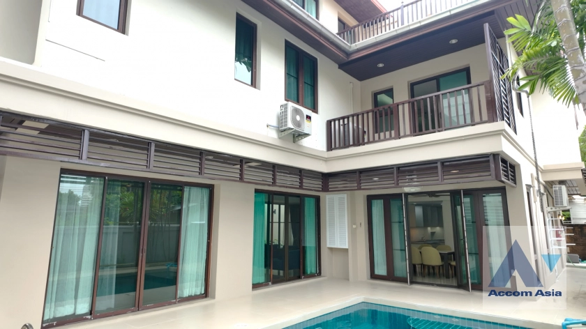 Private Swimming Pool |  4 Bedrooms  House For Rent in Sukhumvit, Bangkok  near BTS Phrom Phong (1920772)