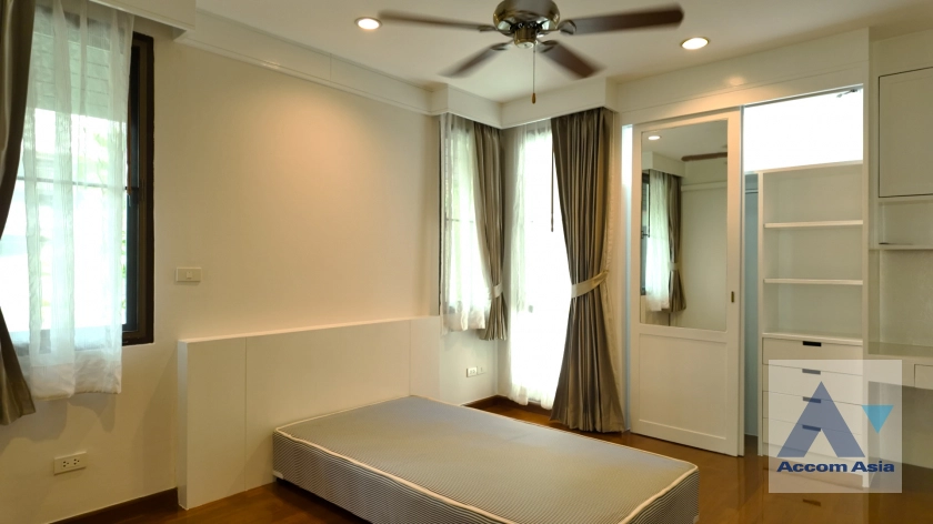 23  4 br House For Rent in sukhumvit ,Bangkok BTS Phrom Phong 1920772