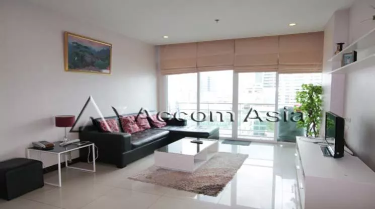  2 Bedrooms  Condominium For Rent in Sukhumvit, Bangkok  near BTS Nana (1520827)