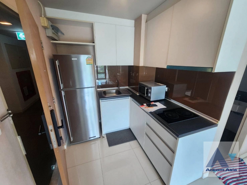  2 Bedrooms  Condominium For Rent in Sukhumvit, Bangkok  near BTS Asok - MRT Sukhumvit (1520864)