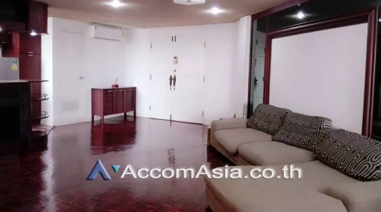  2 Bedrooms  Condominium For Rent in Sukhumvit, Bangkok  near BTS Ekkamai (1520876)