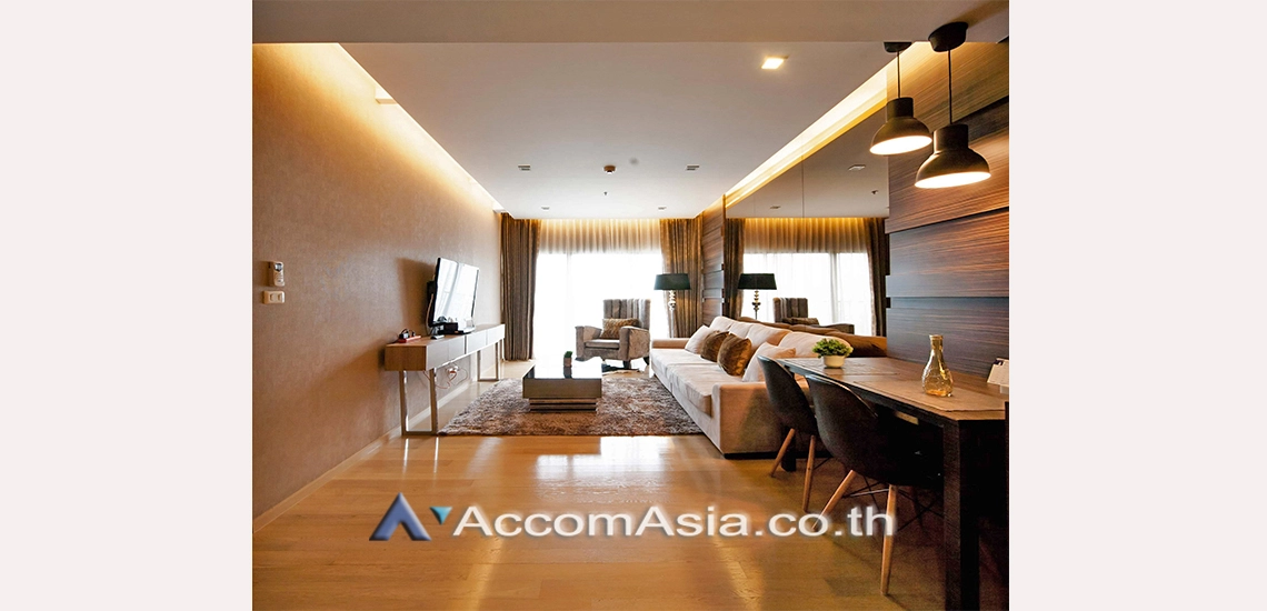  1 Bedroom  Condominium For Rent in Sukhumvit, Bangkok  near BTS Phrom Phong (1520907)