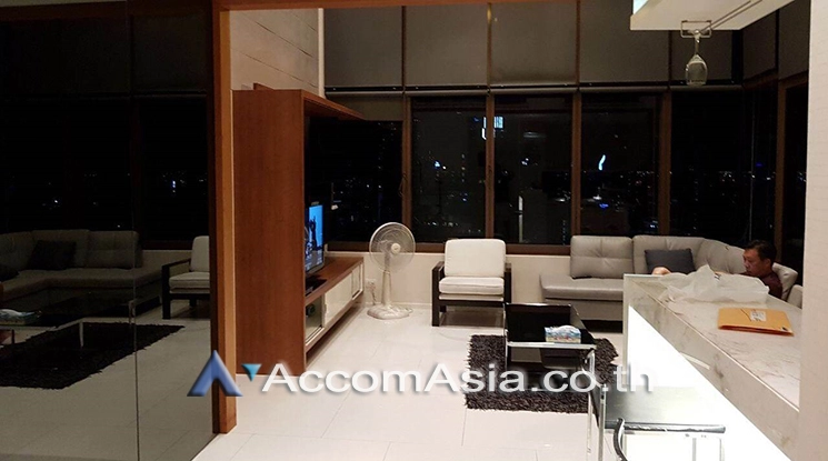  2 Bedrooms  Condominium For Sale in Sukhumvit, Bangkok  near BTS Phrom Phong (1520952)