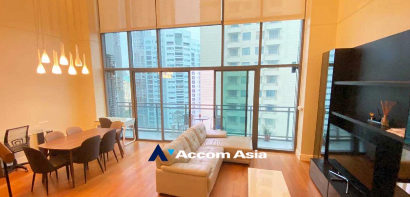 Double High Ceiling, Duplex Condo condominium for rent in Sukhumvit, Bangkok Code 1521057