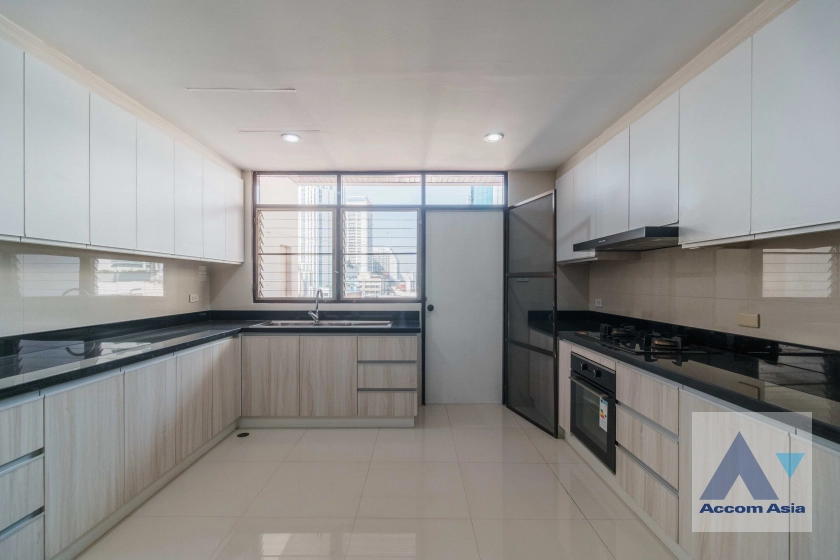 7  3 br Apartment For Rent in Sukhumvit ,Bangkok BTS Asok - MRT Sukhumvit at Spacious space with a cozy 1421074