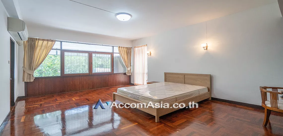 7  2 br Apartment For Rent in Sukhumvit ,Bangkok BTS Thong Lo at Greenery garden and privacy 1421075