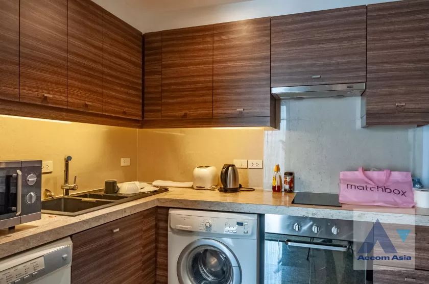  Apartment For Rent in Sukhumvit, Bangkok  near BTS Phra khanong (1421138)