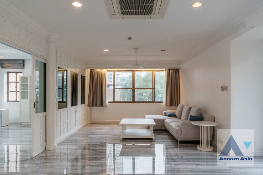 Huge Terrace, Duplex Condo, Penthouse, Pet friendly |  4 Bedrooms  Apartment For Rent in Sukhumvit, Bangkok  near BTS Phrom Phong (1421155)