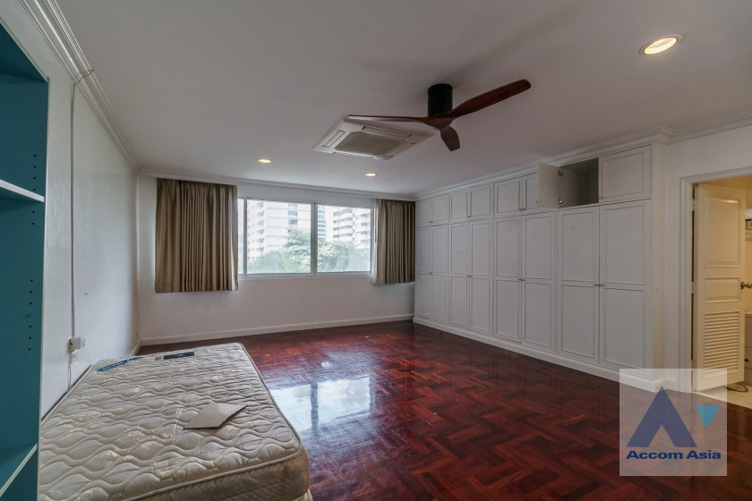 37  4 br Apartment For Rent in Sukhumvit ,Bangkok BTS Phrom Phong at Pet friendly - High rise Apartment 1421155