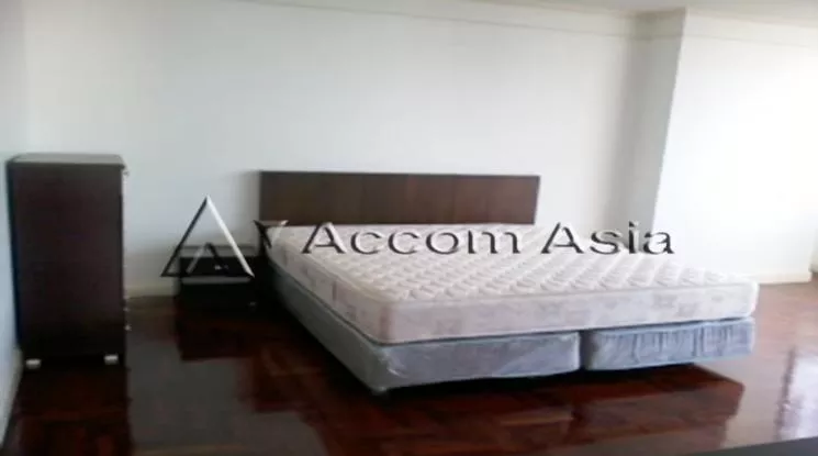  2 Bedrooms  Condominium For Rent in Sukhumvit, Bangkok  near BTS Asok - MRT Sukhumvit (1521202)