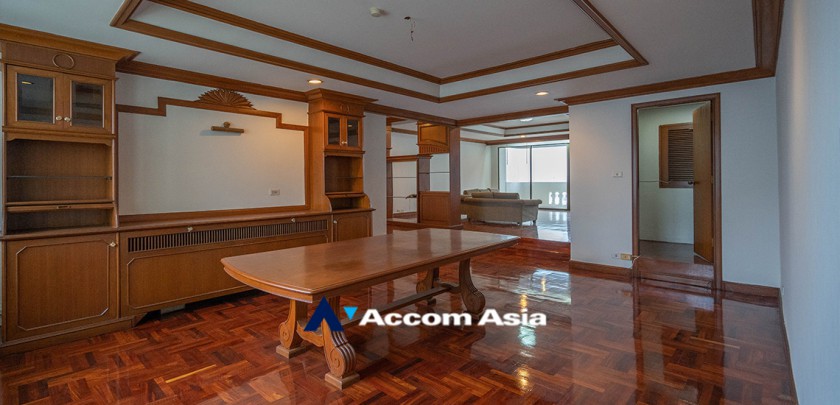 Big Balcony, Pet friendly |  3 Bedrooms  Apartment For Rent in Sukhumvit, Bangkok  near BTS Phrom Phong (1421233)