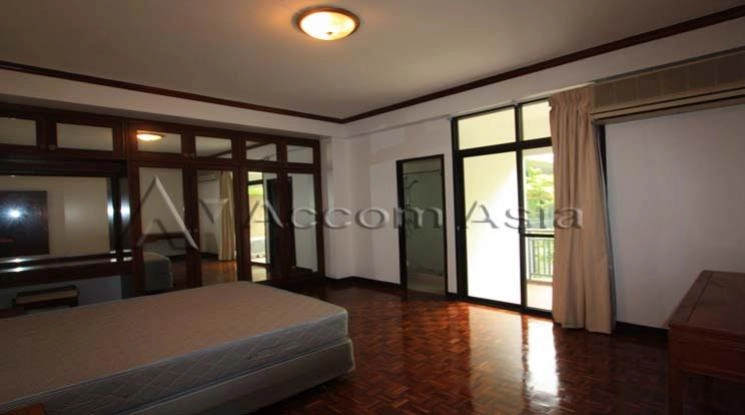 6  3 br Apartment For Rent in Sathorn ,Bangkok BTS Chong Nonsi at The Lush Greenery Residence 10192