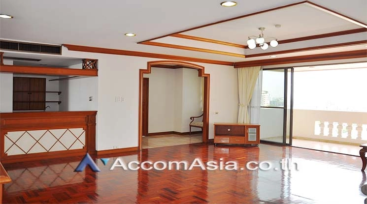 Big Balcony, Pet friendly |  3 Bedrooms  Apartment For Rent in Sukhumvit, Bangkok  near BTS Phrom Phong (1421453)