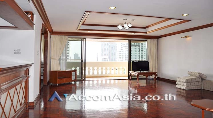 Big Balcony, Pet friendly |  3 Bedrooms  Apartment For Rent in Sukhumvit, Bangkok  near BTS Phrom Phong (1421453)