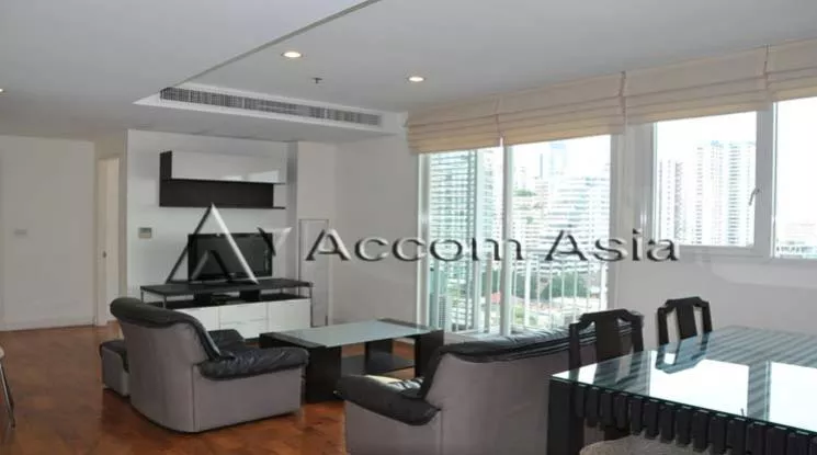  2 Bedrooms  Condominium For Rent in Sukhumvit, Bangkok  near BTS Phrom Phong (1521505)