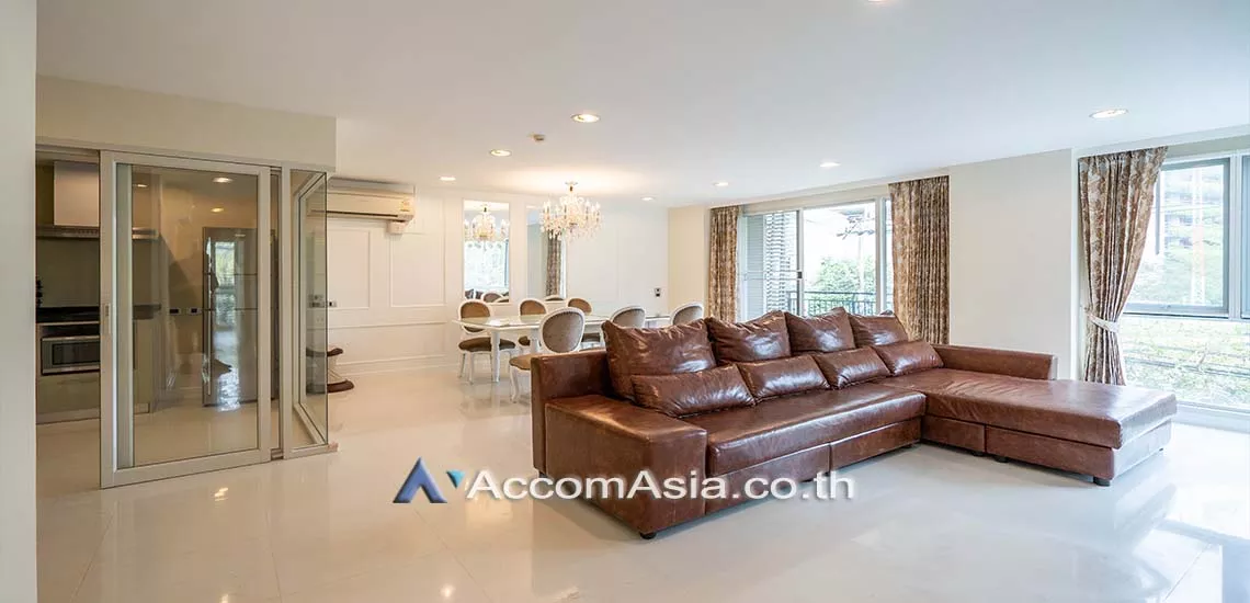  3 Bedrooms  Condominium For Rent in Sukhumvit, Bangkok  near BTS Phrom Phong (1521517)