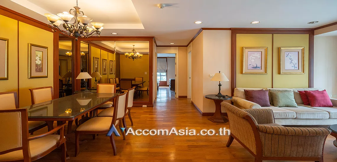  2 Bedrooms  Condominium For Rent in Sukhumvit, Bangkok  near BTS Phrom Phong (1521527)