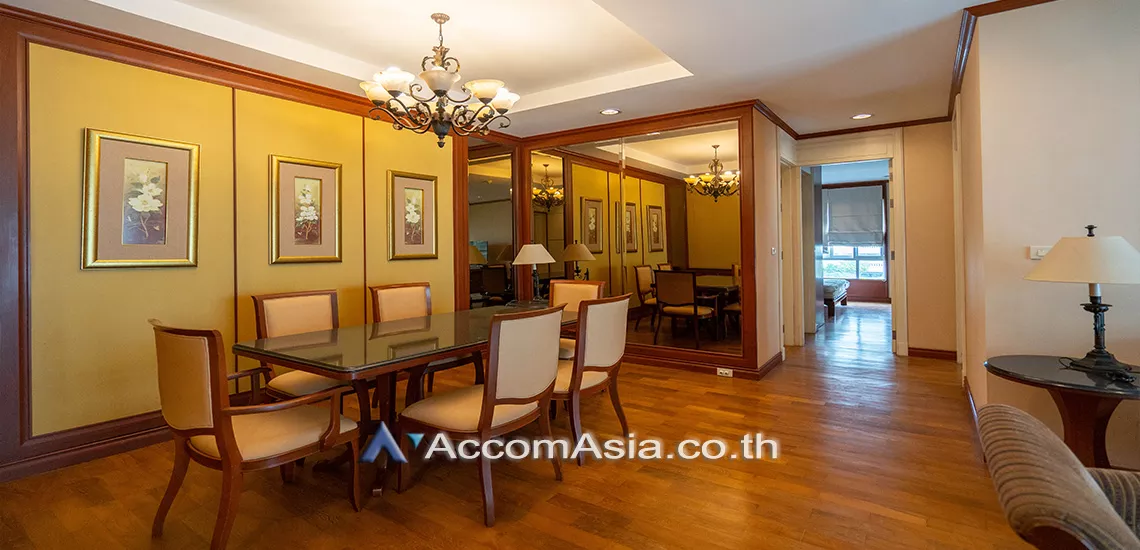  2 Bedrooms  Condominium For Rent in Sukhumvit, Bangkok  near BTS Phrom Phong (1521527)