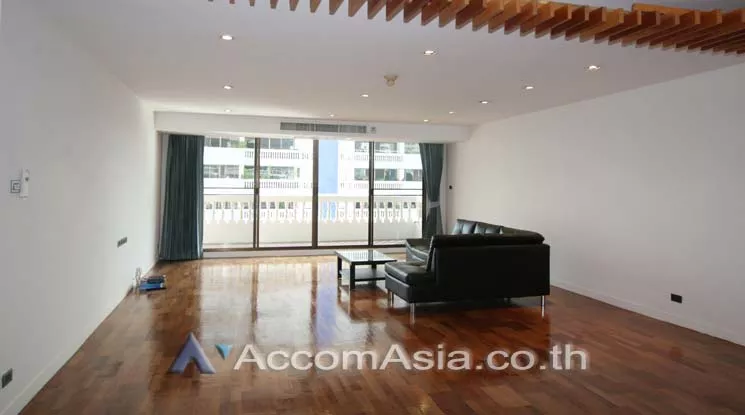 Big Balcony, Pet friendly |  4 Bedrooms  Apartment For Rent in Sukhumvit, Bangkok  near BTS Asok - MRT Sukhumvit (1421603)