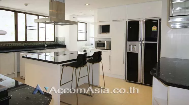 Big Balcony, Pet friendly |  4 Bedrooms  Apartment For Rent in Sukhumvit, Bangkok  near BTS Asok - MRT Sukhumvit (1421603)