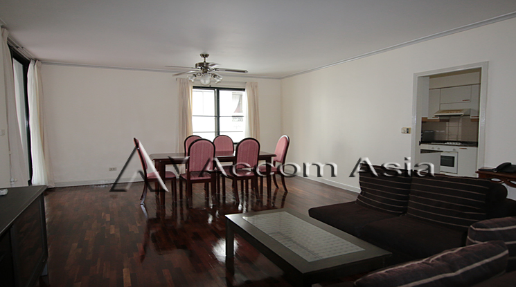 Pet friendly |  3 Bedrooms  Apartment For Rent in Sukhumvit, Bangkok  near BTS Asok - MRT Sukhumvit (1421606)