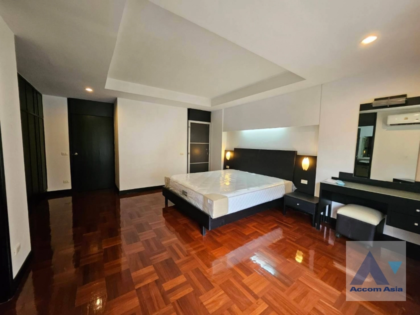 8  3 br Apartment For Rent in Sukhumvit ,Bangkok BTS Thong Lo at Jungle in the city 20819