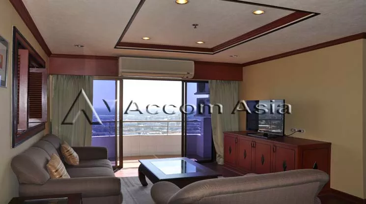  2 Bedrooms  Condominium For Rent in Sukhumvit, Bangkok  near BTS Thong Lo (13000182)