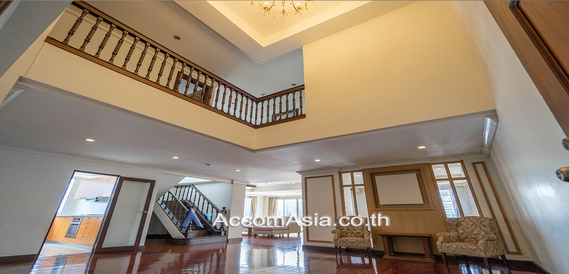 Double High Ceiling, Duplex Condo, Penthouse, Pet friendly |  4 Bedrooms  Apartment For Rent in Ploenchit, Bangkok  near BTS Ploenchit (13000191)