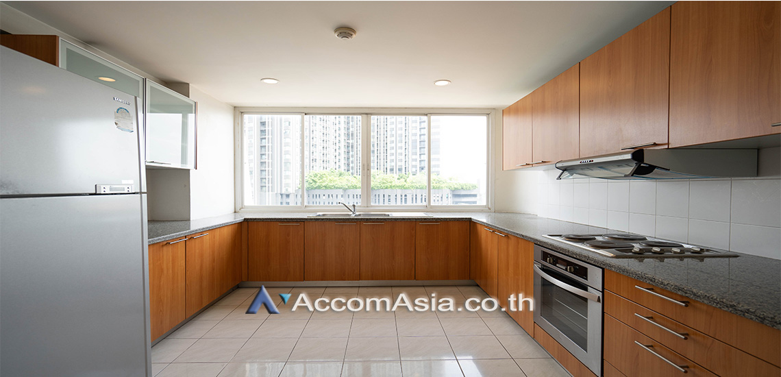 6  4 br Apartment For Rent in Ploenchit ,Bangkok BTS Ploenchit at Classic Elegance Residence 13000191