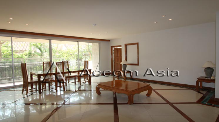 Pet friendly |  3 Bedrooms  Apartment For Rent in Sathorn, Bangkok  near BTS Chong Nonsi - MRT Lumphini (13000274)