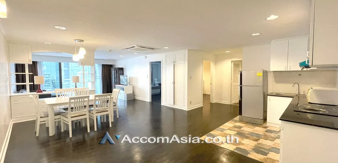  2 Bedrooms  Condominium For Rent in Sukhumvit, Bangkok  near BTS Phrom Phong (13000415)