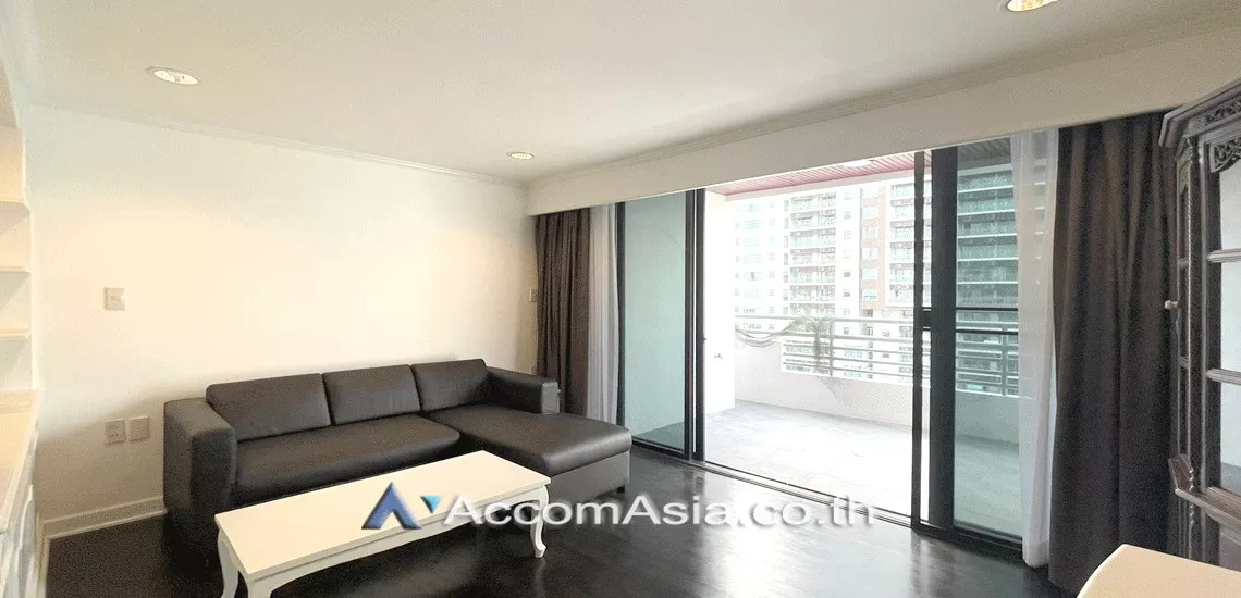  2 Bedrooms  Condominium For Rent in Sukhumvit, Bangkok  near BTS Phrom Phong (13000415)