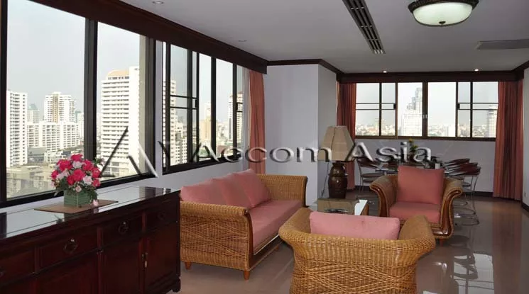  1 Bedroom  Condominium For Rent in Sukhumvit, Bangkok  near BTS Phrom Phong (13000424)