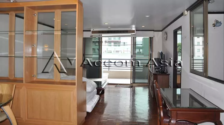  2 Bedrooms  Condominium For Rent in Sukhumvit, Bangkok  near BTS Phrom Phong (13000427)