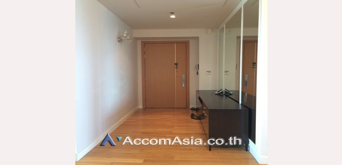  2 Bedrooms  Condominium For Rent in Sukhumvit, Bangkok  near BTS Asok - MRT Sukhumvit (13000428)