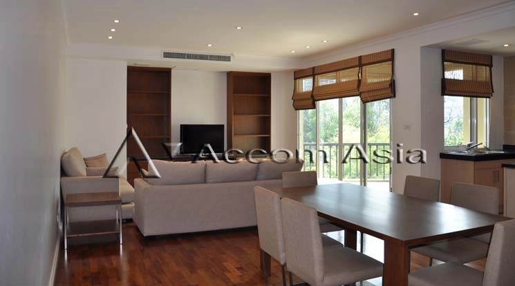  3 Bedrooms  Condominium For Rent in Sukhumvit, Bangkok  near BTS Phrom Phong (13000435)