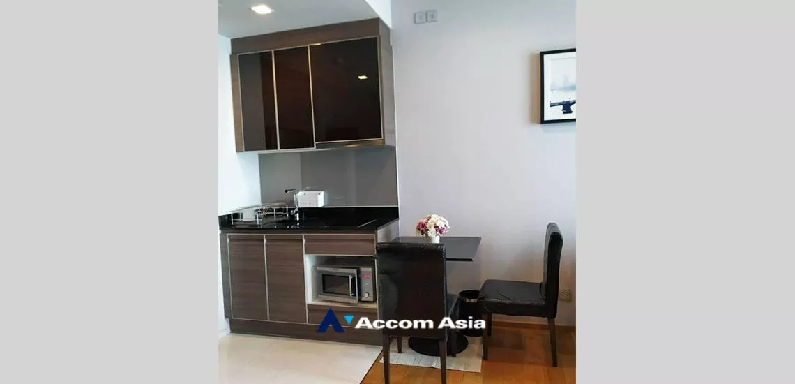  1 Bedroom  Condominium For Rent & Sale in Sukhumvit, Bangkok  near BTS Thong Lo (13000514)