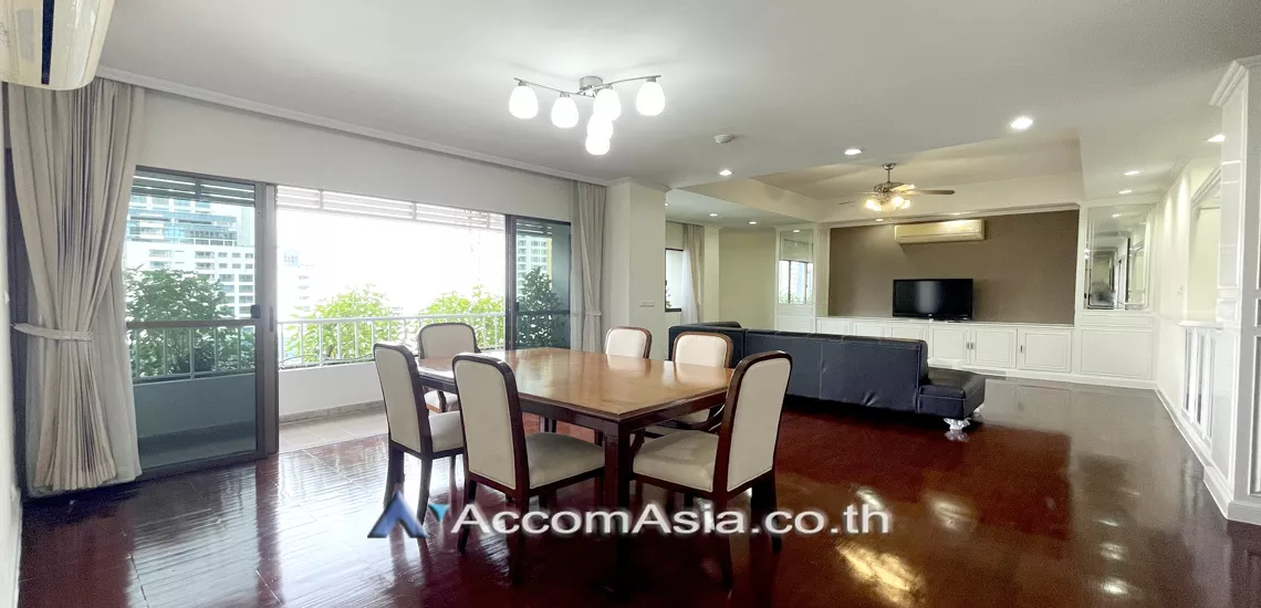 Pet friendly |  3 Bedrooms  Apartment For Rent in Sukhumvit, Bangkok  near BTS Phrom Phong (13000581)