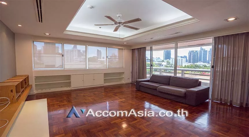 Pet friendly |  3 Bedrooms  Condominium For Rent in Sukhumvit, Bangkok  near BTS Phrom Phong (13000584)