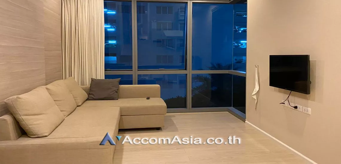  1 Bedroom  Condominium For Rent & Sale in Sukhumvit, Bangkok  near BTS Asok (13000606)