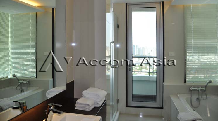 11  3 br Apartment For Rent in Sukhumvit ,Bangkok BTS Ekkamai at 5 stars serviced apartment 13000663