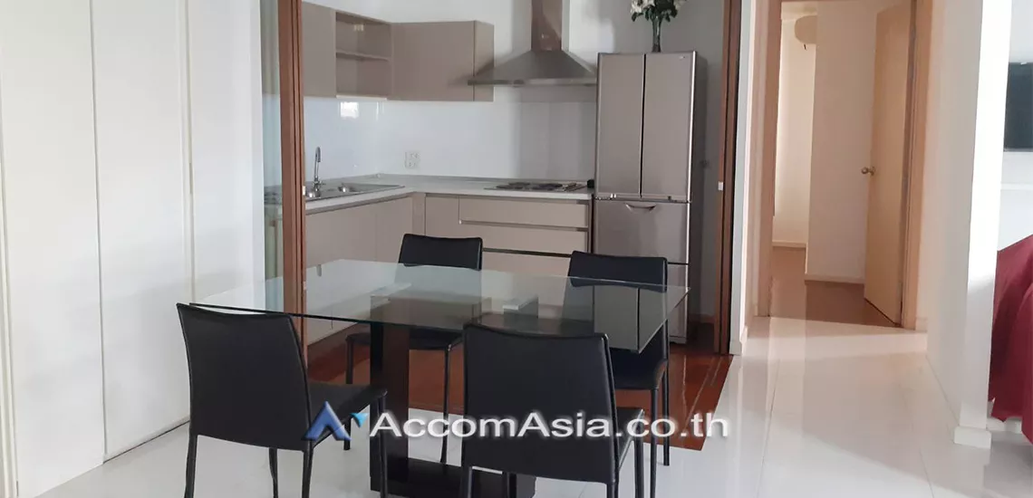  3 Bedrooms  Condominium For Rent in Sukhumvit, Bangkok  near BTS Nana (13000700)