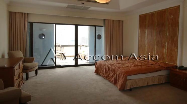 7  4 br Condominium For Rent in Sukhumvit ,Bangkok BTS Nana at Kallista Mansion 13000712