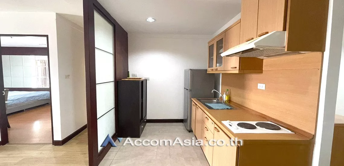 Pet friendly |  2 Bedrooms  Condominium For Rent in Sukhumvit, Bangkok  near BTS Phrom Phong (13000736)